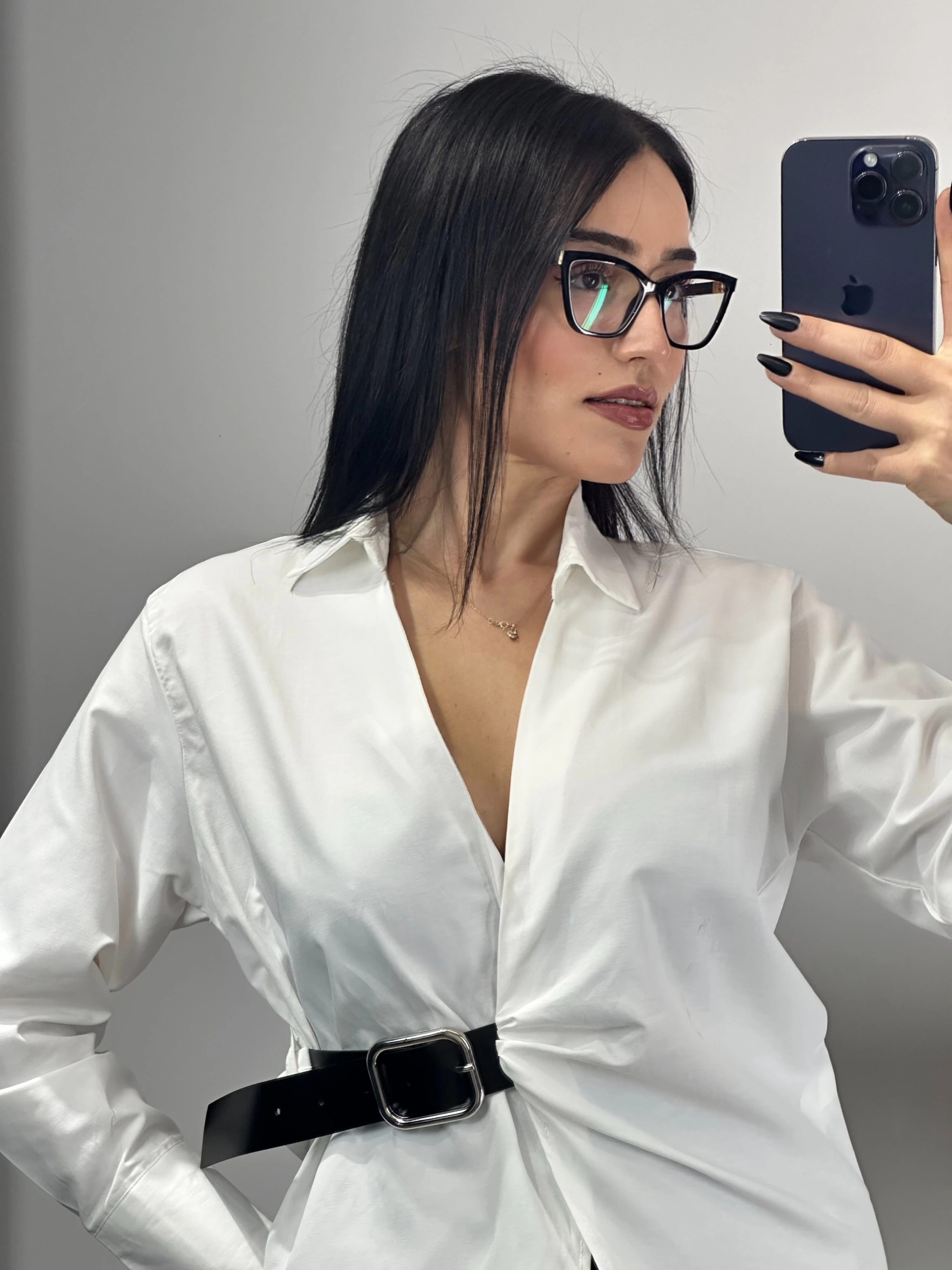 Kemer Detaylı Tasarım Gömlek