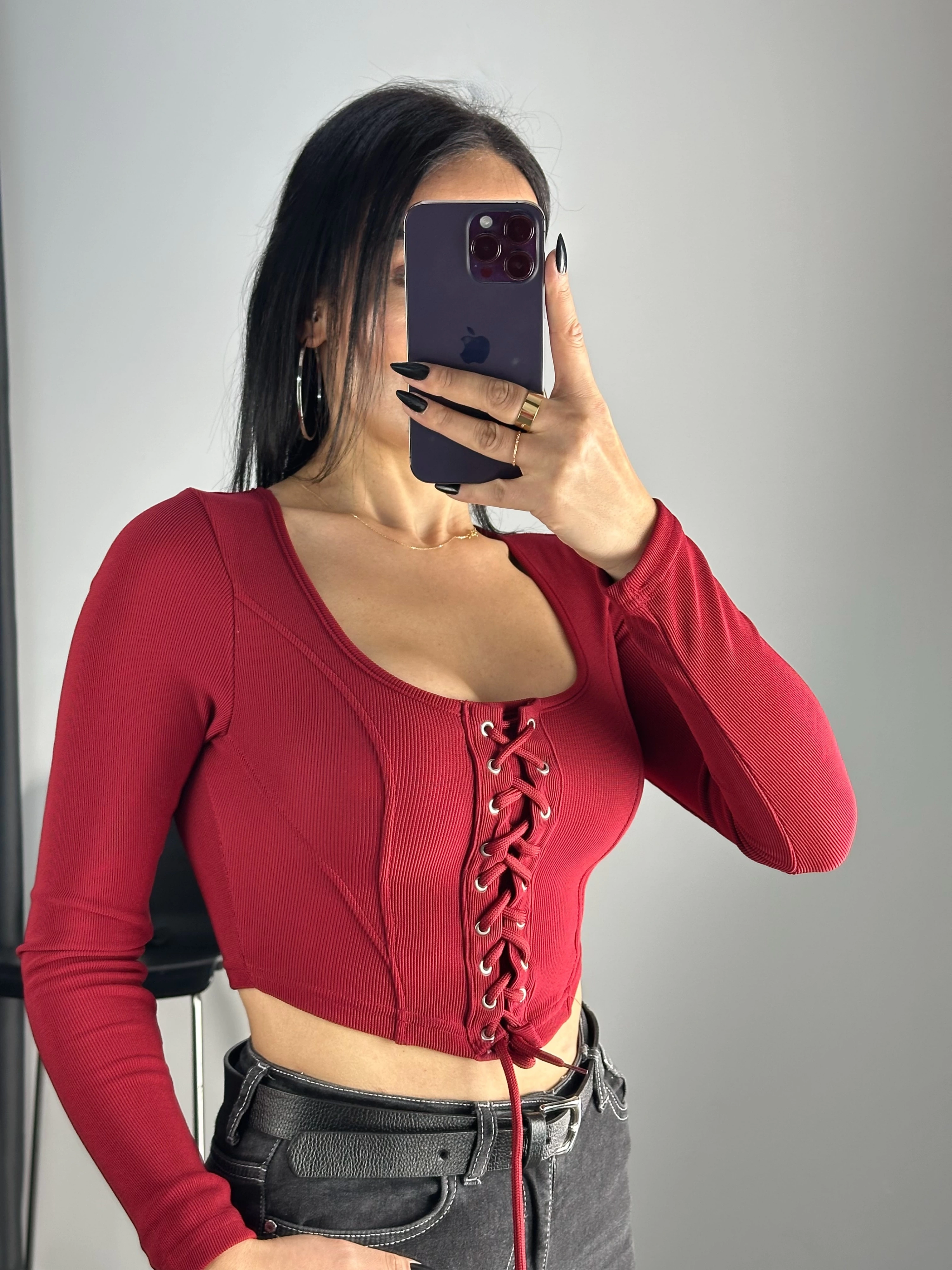 Kuş Gözü Bağcık Detaylı Crop