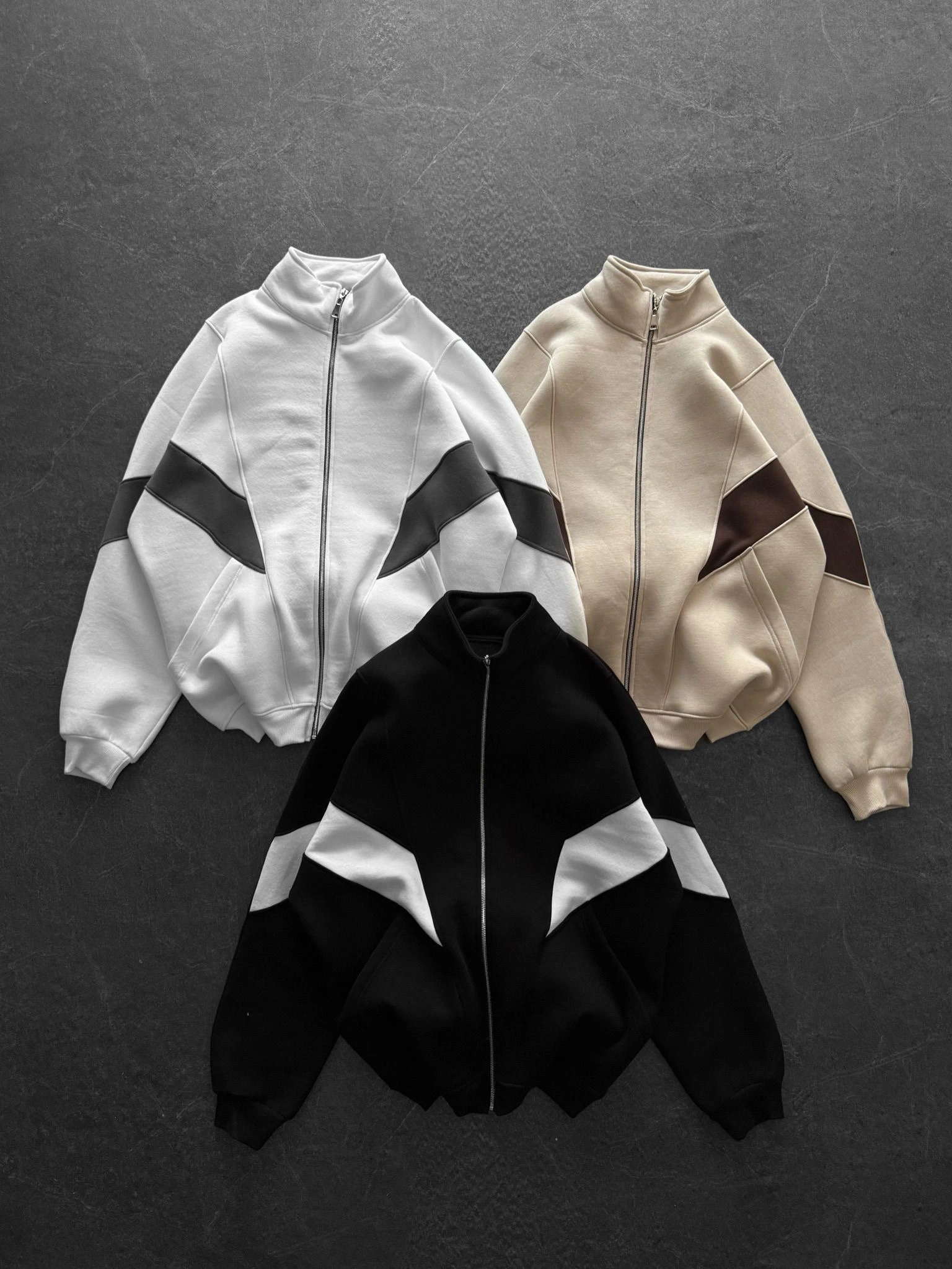 Parçalı Şardonlu Unisex Hırka-Siyah