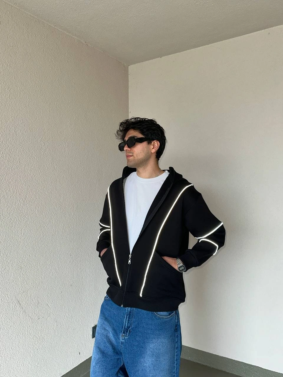 Reflektör Detaylı Maskeli Hoodie-Siyah