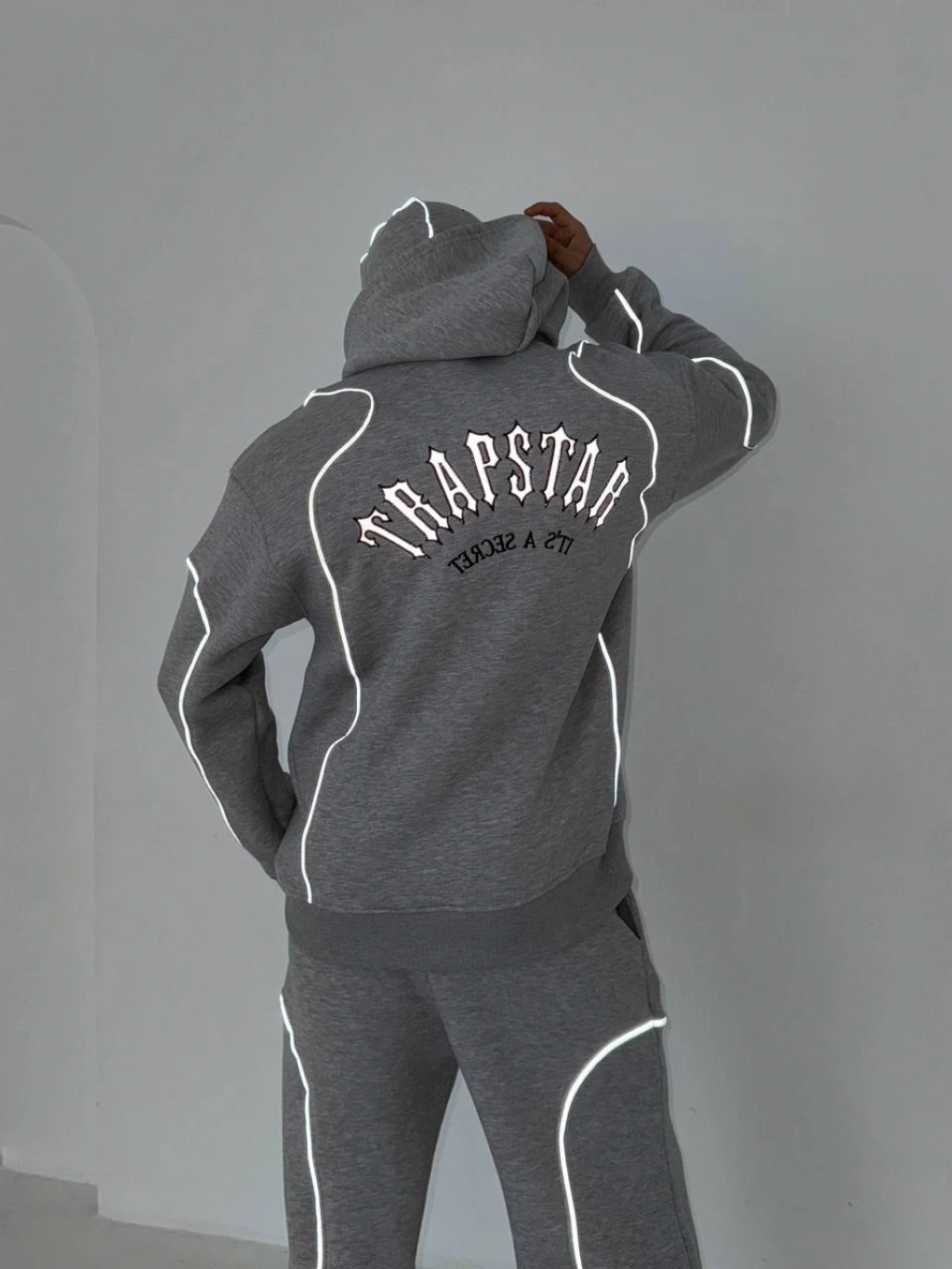 Reflektörlü Maskeli Unisex Eşofman Takımı-Gri