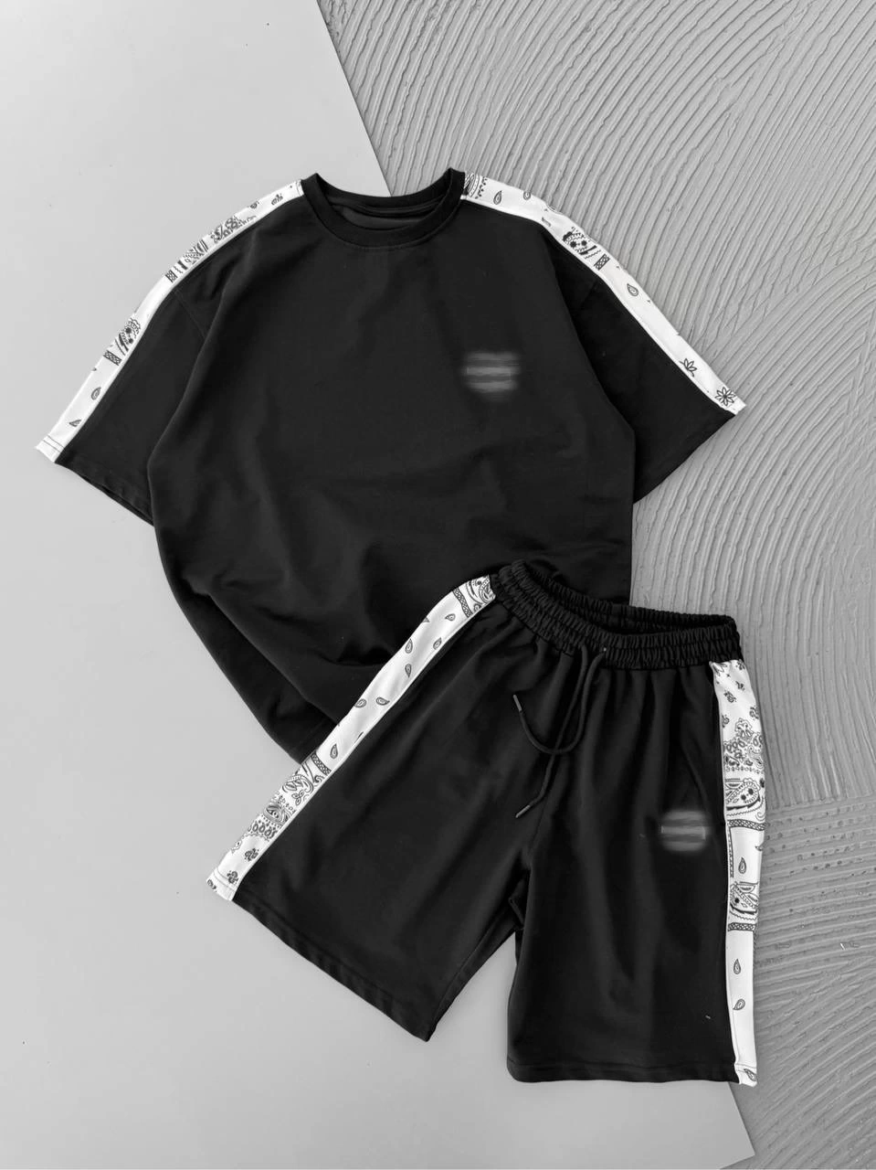 Şerit Desenli NF Unisex Şortlu Takım-Siyah