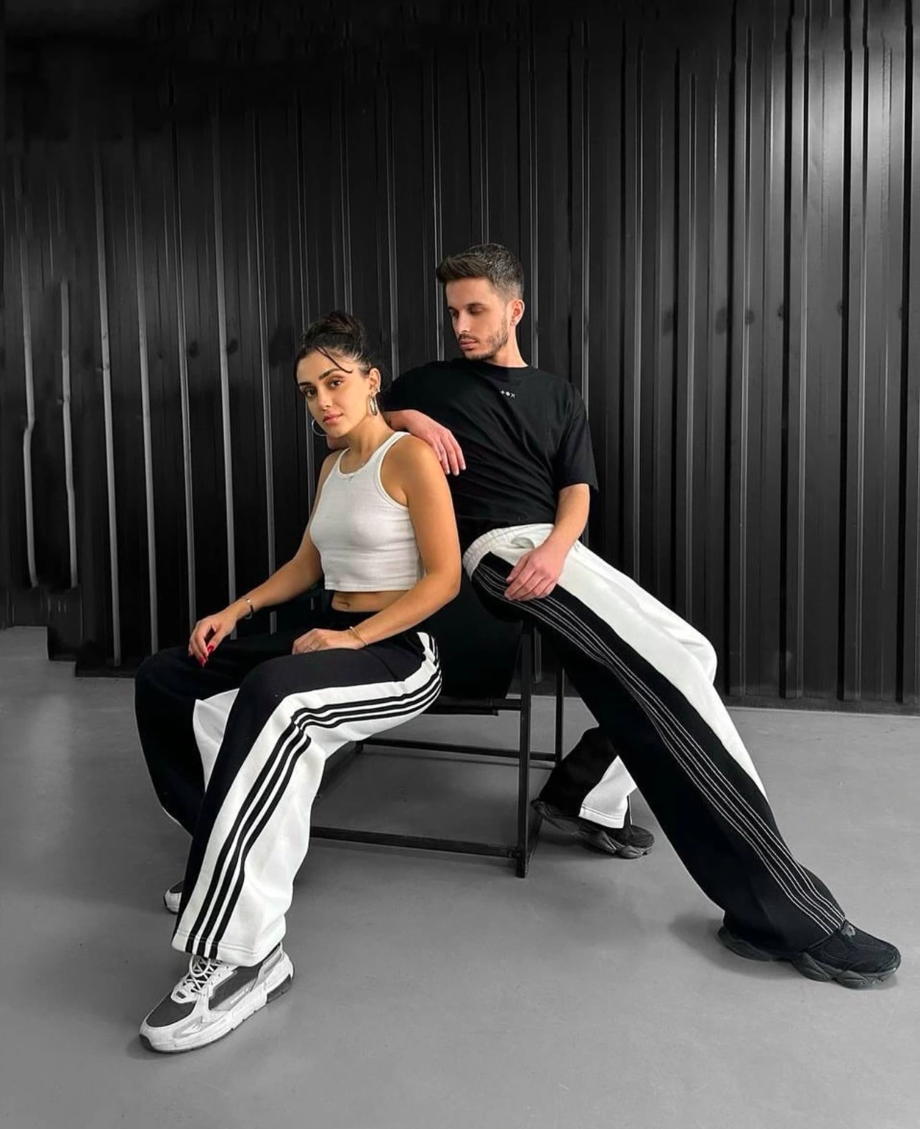 Şeritli Çift Renk Unisex Eşofman