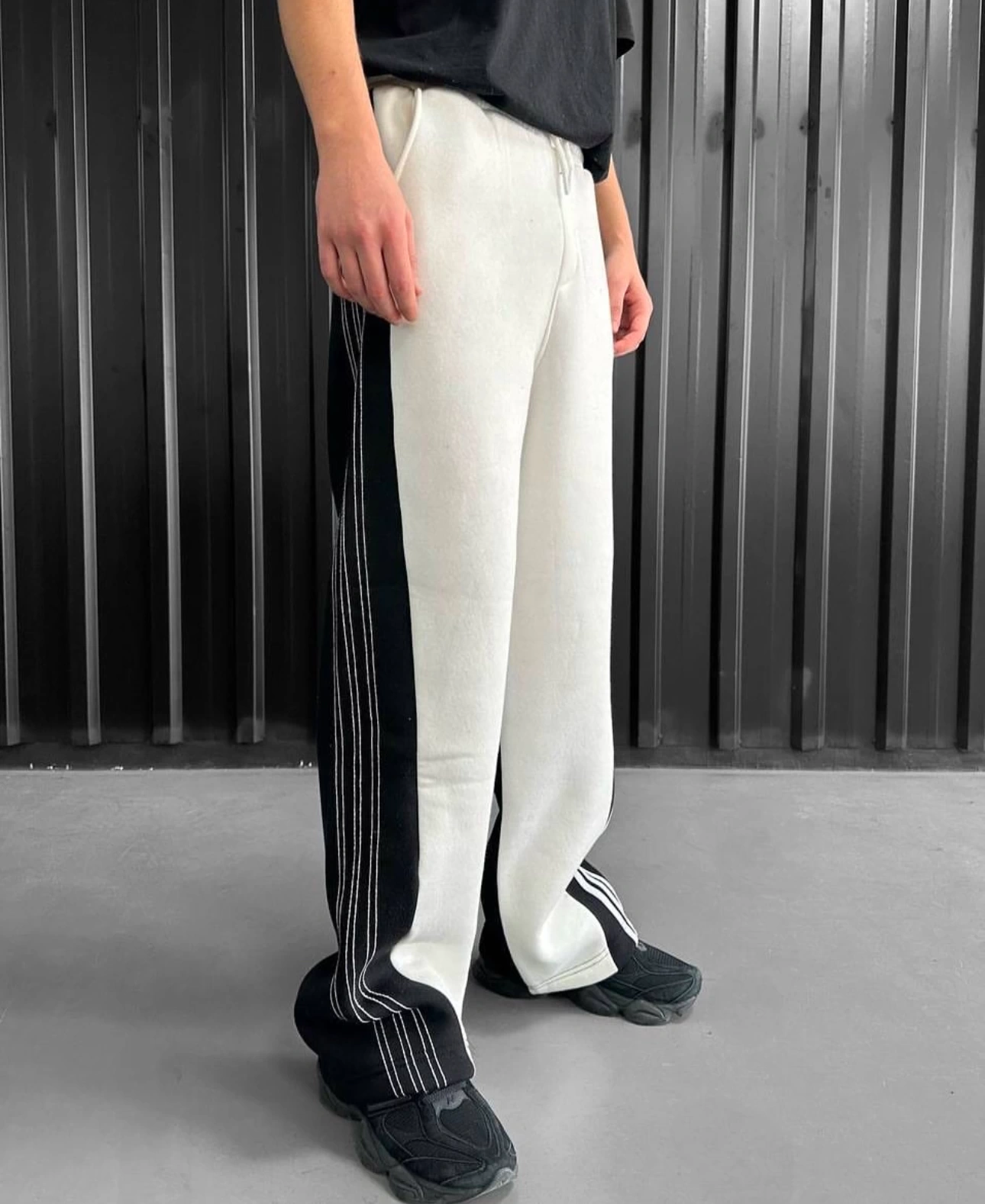 Şeritli Çift Renk Unisex Eşofman