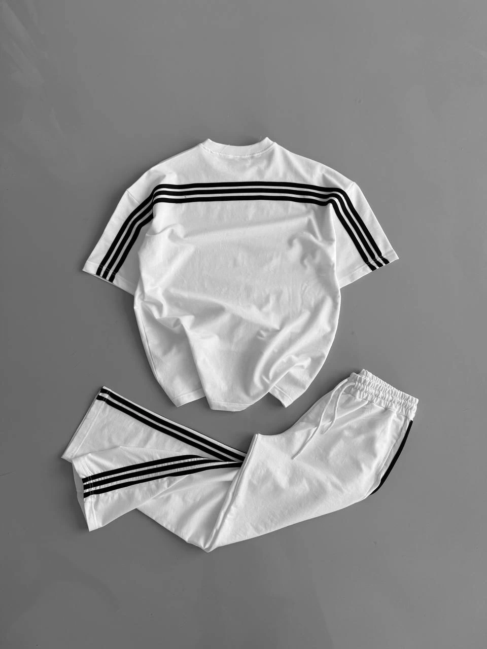 Sırt Şeritli Unisex Eşofman Takımı-Beyaz