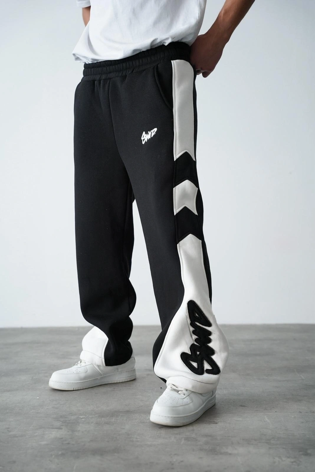 SW Parçalı Unisex Şardonlu Eşofman-Siyah