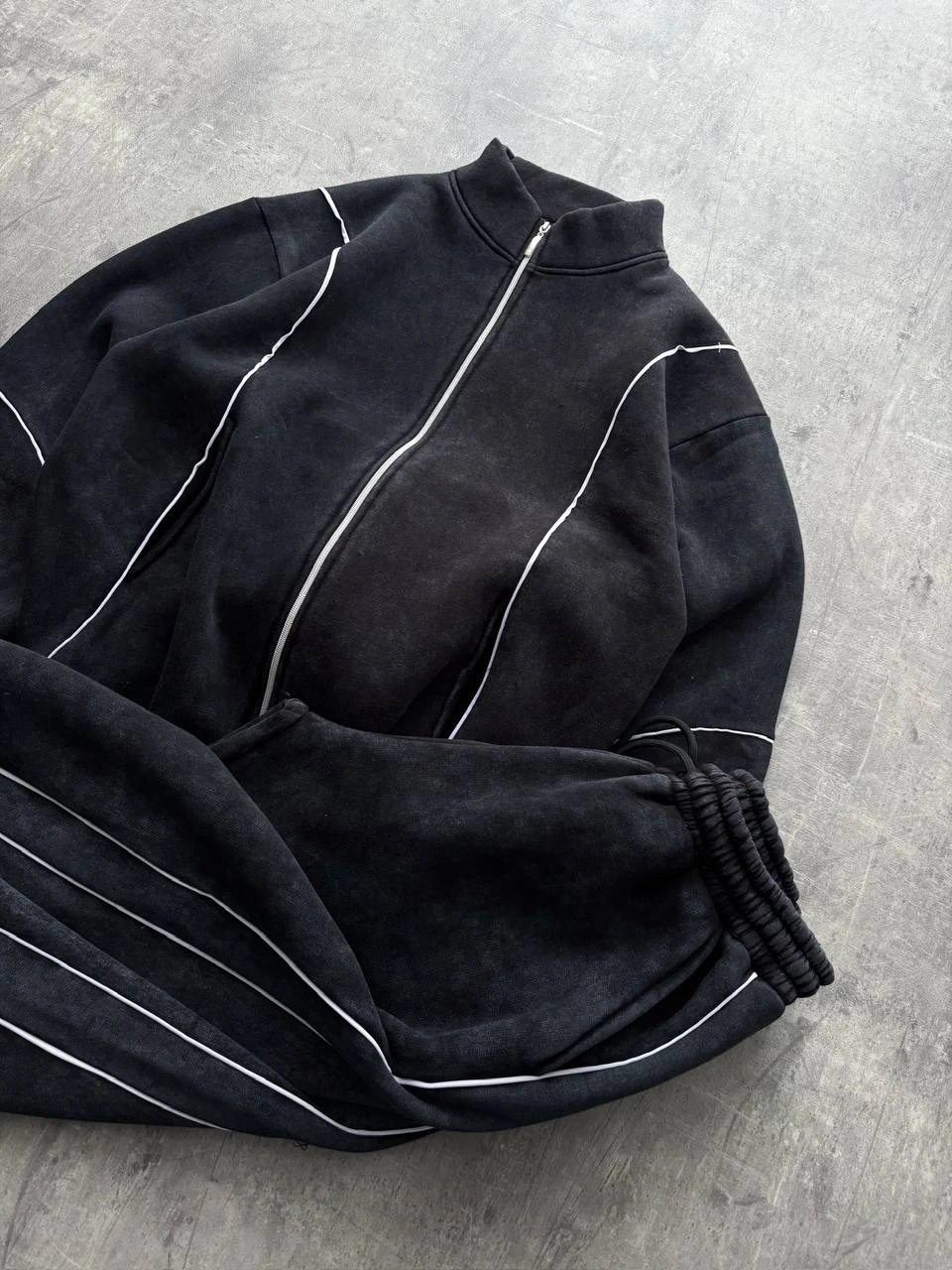 Yıkamalı Biyeli Şardonlu Unisex Eşofman Takımı