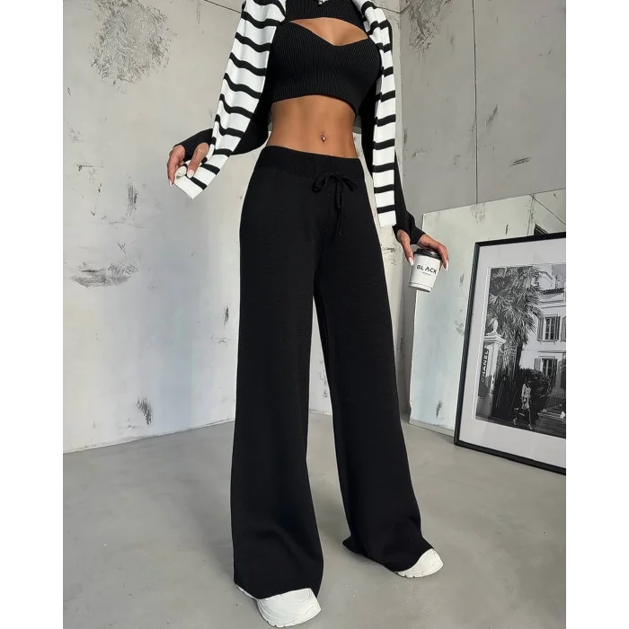 L İ V A L triko pantolon