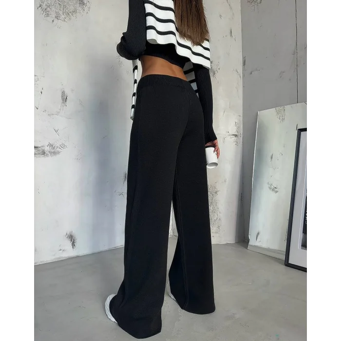 L İ V A L triko pantolon