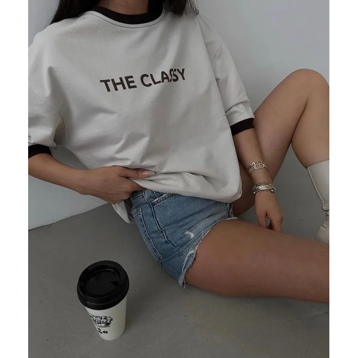 THE CLASSY tişört