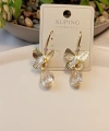 Xuping Jewelry 14 Ayar Altın Kaplama Kristal Damla Detaylı Kelebek Küpe (4 cm)