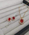 Kırmızı Taş Detaylı Çelik Kolye, Küpe Seti
