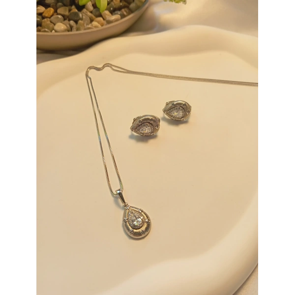 Xuping Jewelry Silver Damla Kolye Küpe Seti