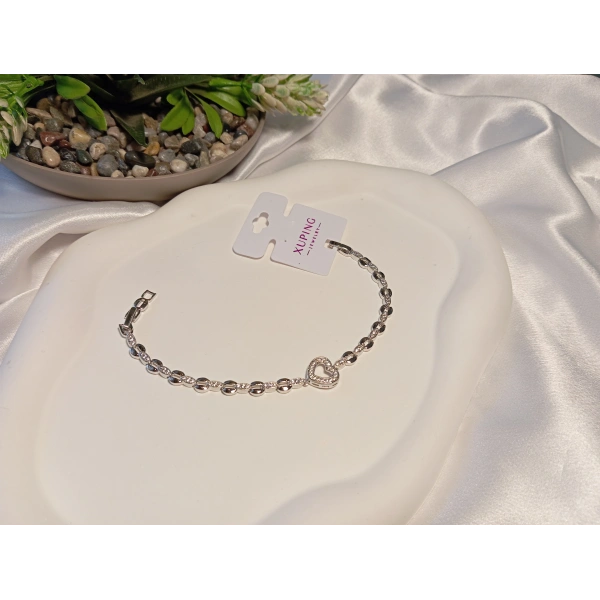 Gümüş Renk Kalp Detaylı Xuping Jewelry Bileklik