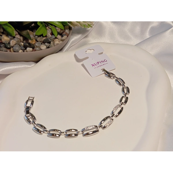 Gümüş Renk Zirkon Taşlı Dikdörtgen Detaylı Vip Bileklik - Euro Aksesuar