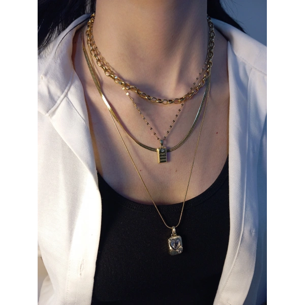 Gold Elegance 4lü Çelik Kolye