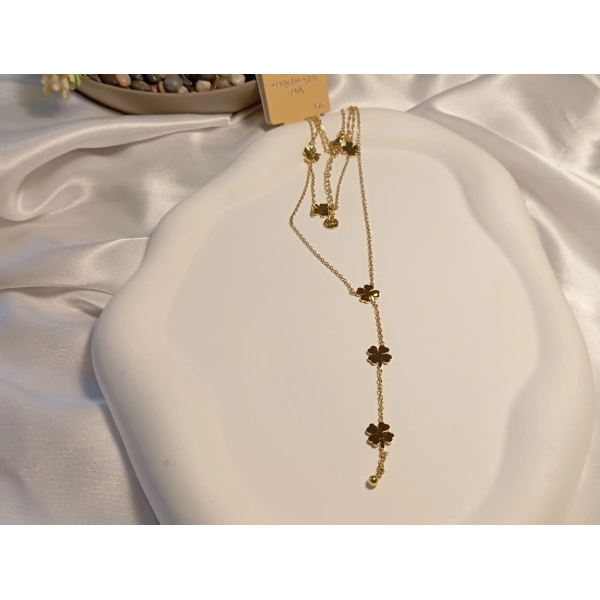 Minimal Yonca Detaylı Çelik Y Kolye