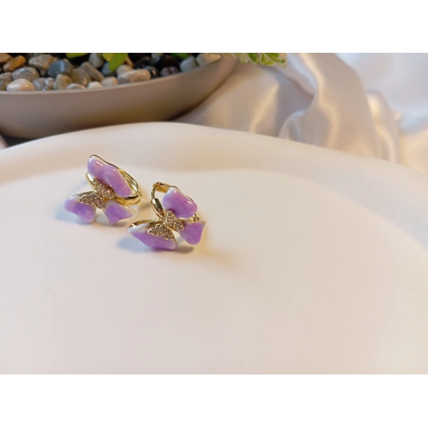 Xuping Gold Lüks Kaplama Mor Emaye Kelebek Halka Küpe - 1,5 cm (Zirkon Taşlı Detaylı)