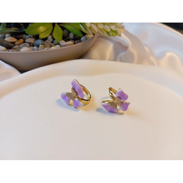 Xuping Gold Lüks Kaplama Mor Emaye Kelebek Halka Küpe - 1,5 cm (Zirkon Taşlı Detaylı)