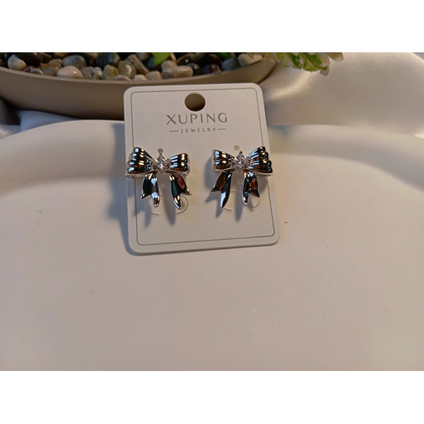 Xuping Gümüş Kaplama Zirkon Taşlı Fiyonk Küpe (1,5 cm)