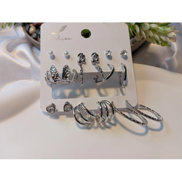 Euro Aksesuar 6 Çift Gümüş Renk Pirinç Çoklu Küpe Seti - Karışık Model Halkave Vidalı Piercing Uyumlu Set