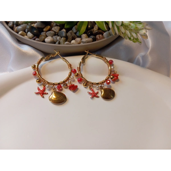 Euro Aksesuar 316L Antialerjik Çelik Marin Serisi - Kırmızı Deniz Yıldızı ve İstiridye Detaylı Halka Küpe