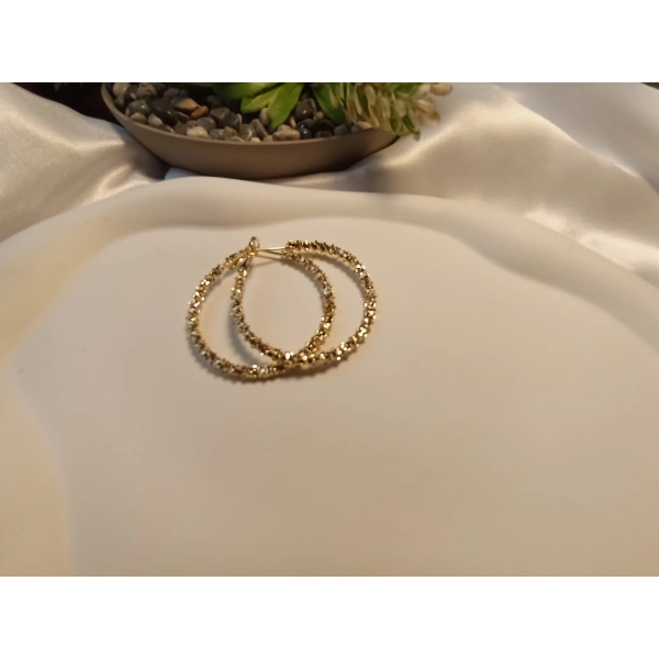 Euro Aksesuar Luxury Jewelry 14 Ayar Altın Kaplama Tırtıklı Dokulu Halka Küpe (4 cm)