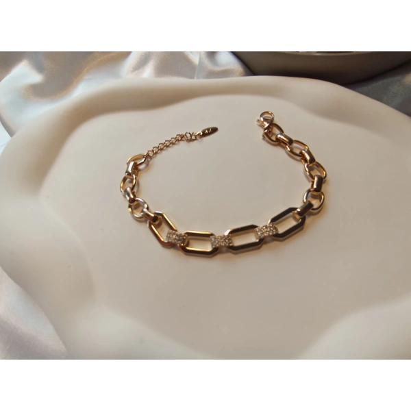 Euro Aksesuar Xuping Bileklik, 19-23 cm Ayarlanabilir Zincir, Rosegold Kaplama Oval Halkalar, 3 Sıra Kristal Taş Detayı, Suya Dayanıklı