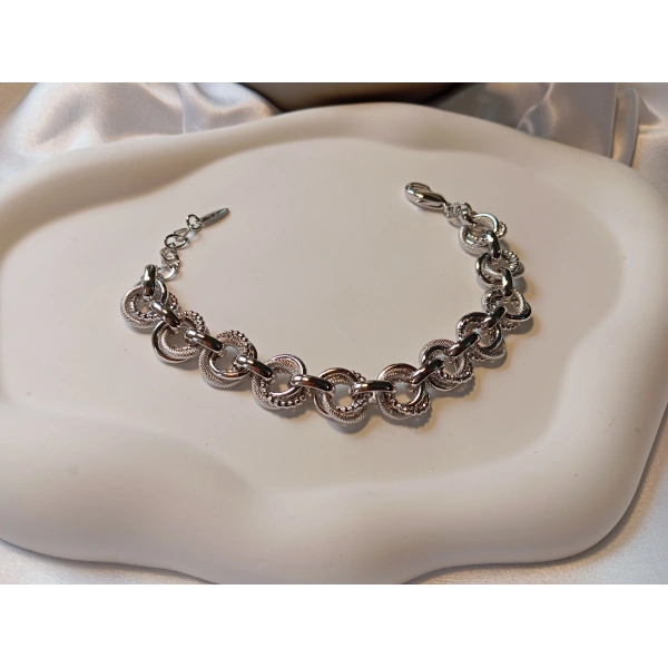 Xuping Rodyum Kaplama Dokulu Halka Model Kadın Bileklik (19-23 cm) - Euro Aksesuar