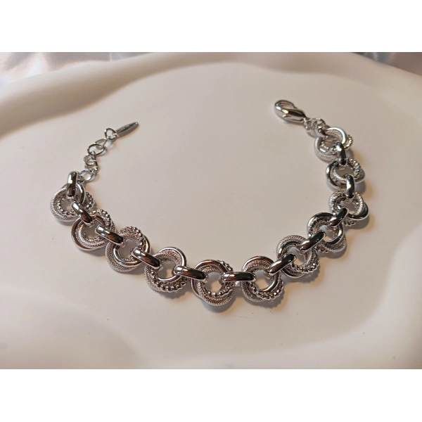 Xuping Rodyum Kaplama Dokulu Halka Model Kadın Bileklik (19-23 cm) - Euro Aksesuar