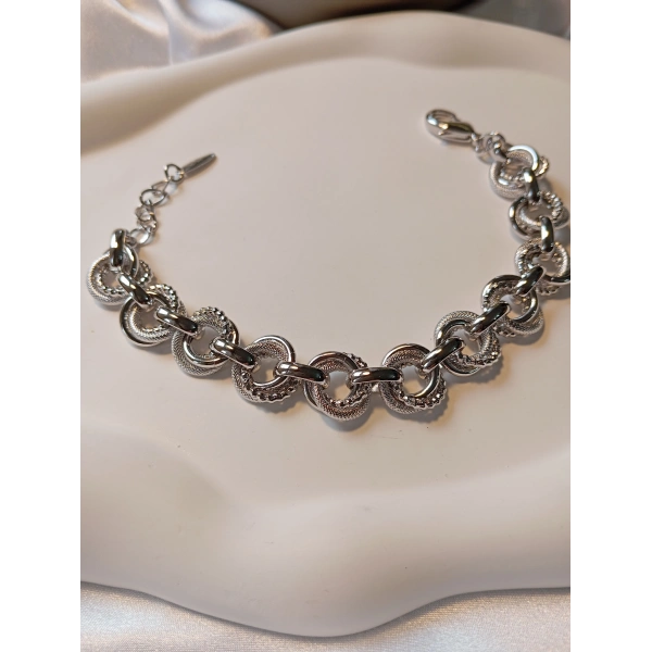 Xuping Rodyum Kaplama Dokulu Halka Model Kadın Bileklik (19-23 cm) - Euro Aksesuar