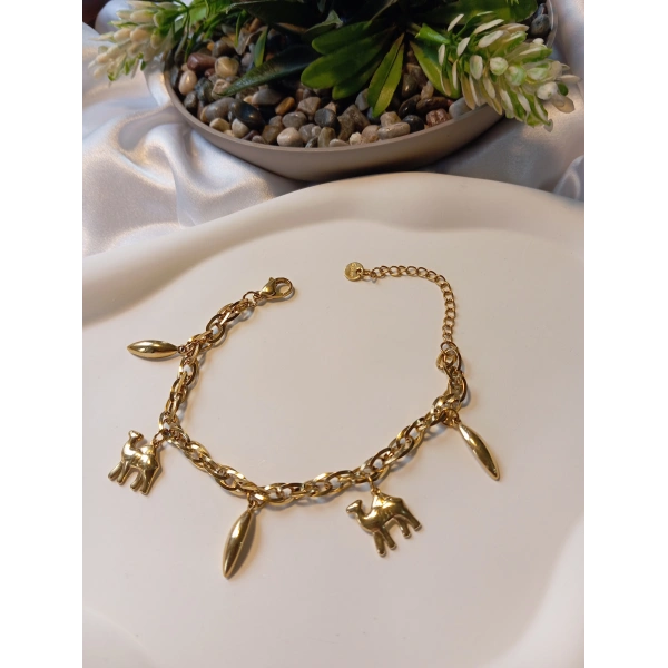 Euro Aksesuar 14 Ayar Altın Kaplama Deve Figürlü 316L Çelik Şans Bilekliği