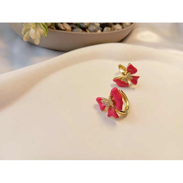 Xuping Jewelry Zirkon Taşlı ve Mineli Minimal Kelebek Küpe (1,5 cm)