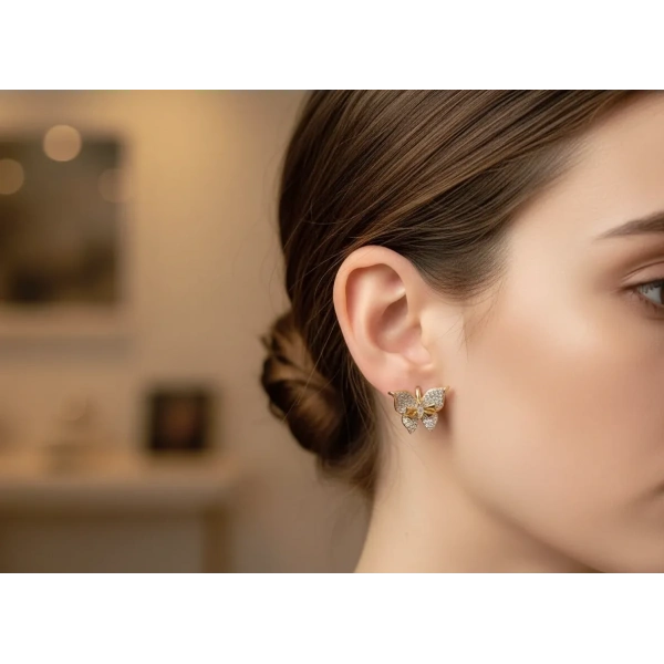 Xuping Jewelry 14 Ayar Altın Kaplama Zirkon Taşlı Minimal Çiçek Küpe (1,5 cm)