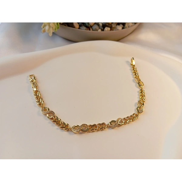 Xuping 14 Ayar Altın Kaplama Zirkon Taşlı Sonsuzluk Figürlü Zarif Bileklik (17-19 cm)