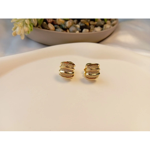 Xuping Jewelry 14 Ayar Altın Kaplama Zirkon Taşlı Bombeli Halka Küpe (1 cm)