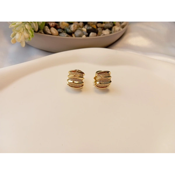 Xuping Jewelry 14 Ayar Altın Kaplama Zirkon Taşlı Bombeli Halka Küpe (1 cm)