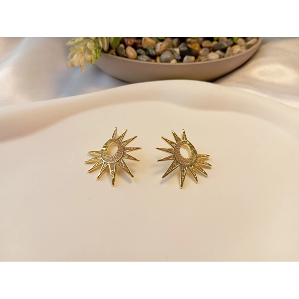 Xuping Jewelry 14 Ayar Altın Kaplama Zirkon Taşlı Güneş Figürlü Küpe (3 cm)