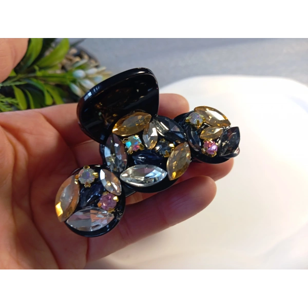 Euro Aksesuar Lüks Kristal Taşlı ve Markiz Kesim Cam Detaylı Büyük Boy Mandal Toka