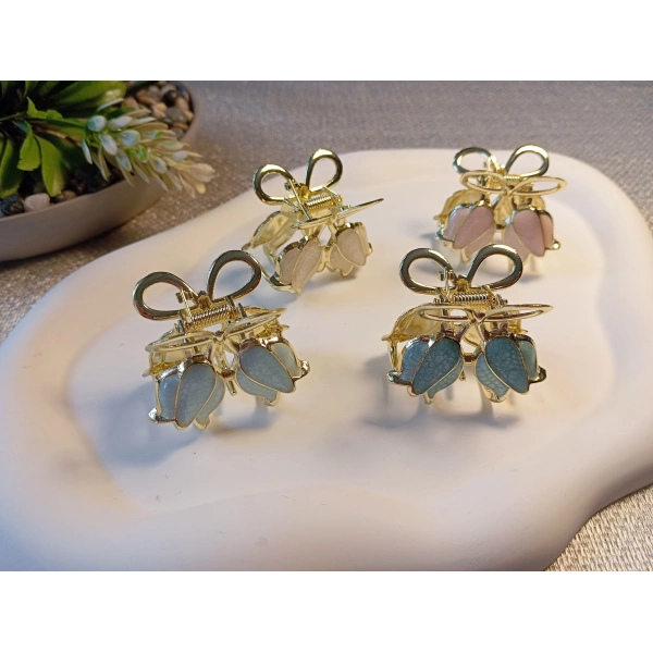 Euro Aksesuar Bahar Serisi Lale Figürlü ve Fiyonk Detaylı Altın Kaplama Mini Metal Mandal Toka - 3 cm