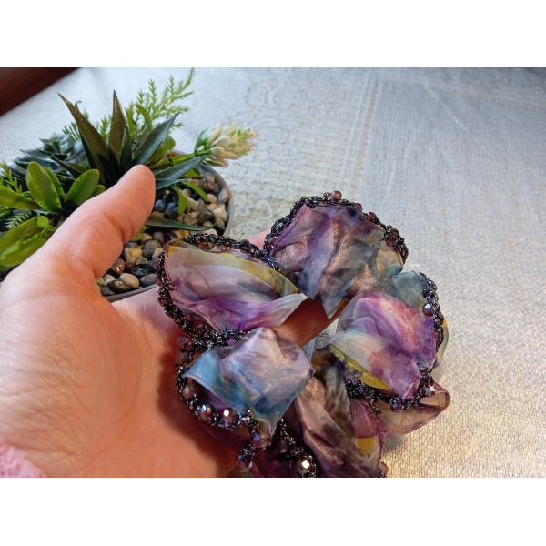 Euro Aksesuar Kenarı Kristal Boncuk İşlemeli Şifon Simit Toka - Bohem Şık Scrunchie Set