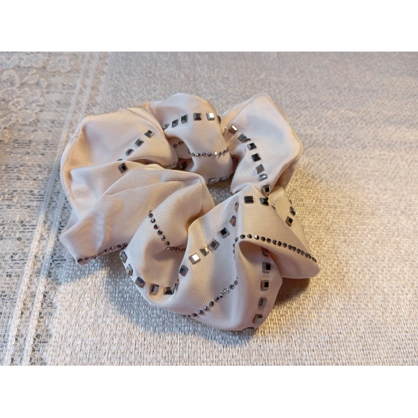 Euro Aksesuar Premium Taş İşlemeli Saten Simit Toka - Topuz Tokası Siyah, Bej, Kahve Seçenekleriyle