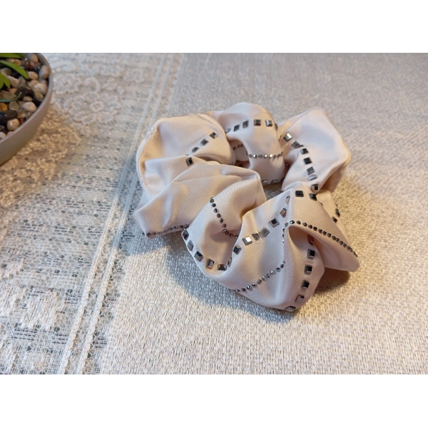 Euro Aksesuar Premium Taş İşlemeli Saten Simit Toka - Topuz Tokası Siyah, Bej, Kahve Seçenekleriyle