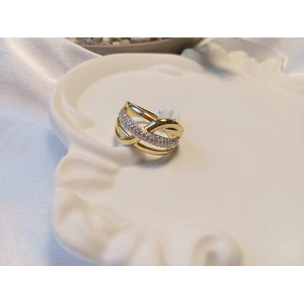Xuping Jewelry 14K Altın Kaplama Tamtur ve Şekilli Kadın Yüzük - 8 Numara