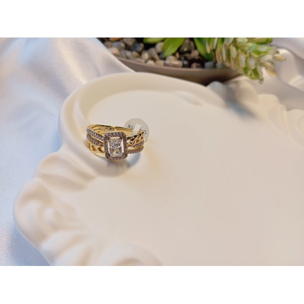 Xuping Jewelry Kadın Baget Kesim Zirkon Taşlı Zincir Detaylı Yüzük (8 Numara) 14 K Kaplama