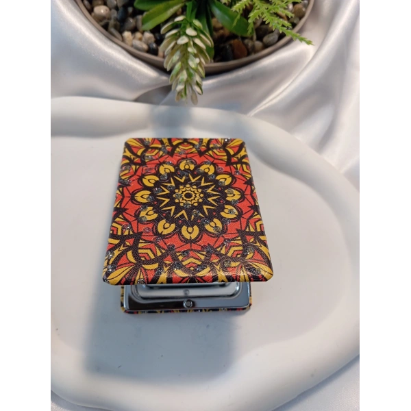 Kırmızı ve Sarı Mandala Desenli Işıltılı Dikdörtgen Cep Aynası (7x1 cm)