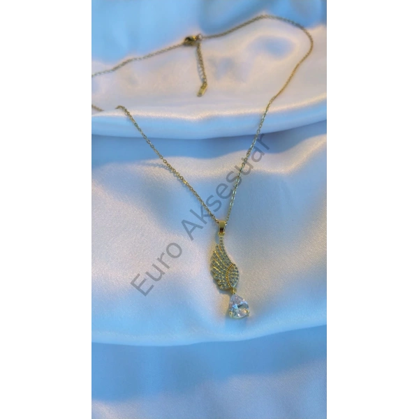 Çelik Kanat Detaylı Kolye