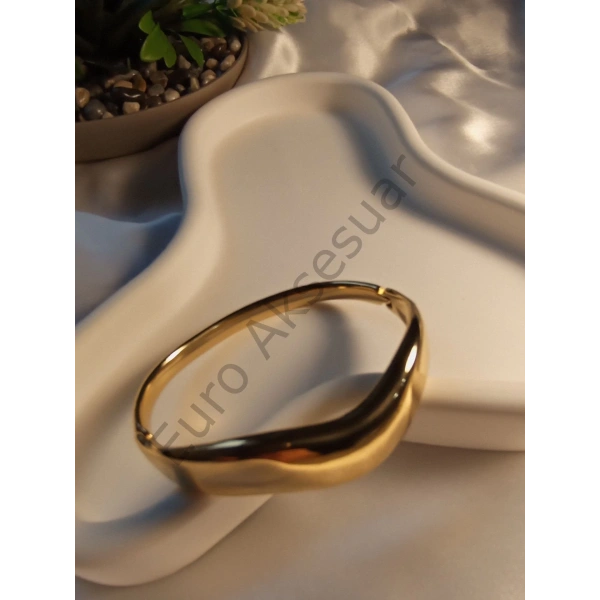 Çelik Gold Kelepçe Bileklik ..