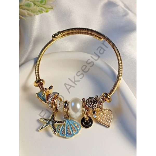 Charm Detaylı Mavi Deniz Kabuğu Figürlü Bileklik
