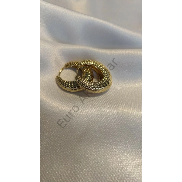 Gold Bombeli Halka Çelik Küpe